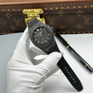 Alternative view of Audemars Piguet Royal Oak 15500 DiW Voidline AQUA Carbon 41mm   – VIP Version