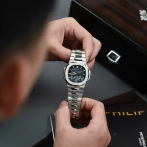Patek Philippe Nautilus 5712/1A-001 Blue Steels Custom Modify – Handcrafted Version - Görsel 4