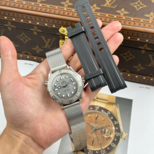 Omega Seamaster Diver 300M “James Bond 007” 210.32.42.20.06.002 42MM – VIP Version - Görsel 3