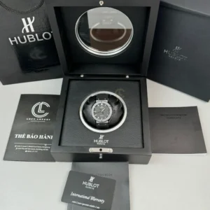 Hublot Classic Fusion Ceramic Black 42mm Carbon Dial JJZ Base – VIP Version - Görsel 8