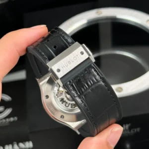 Hublot Classic Fusion Diamonds Moissanite Pave 42mm Dial Black – Customize Diamod - Görsel 8