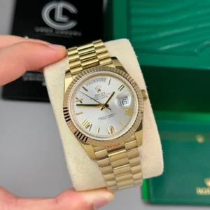 Rolex Day Date 40mm 180gram Yellow Gold Sliver Dial 228238 – VIP Version - Görsel 3