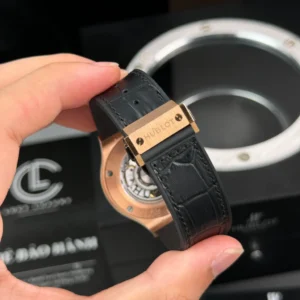 Hublot Classic Fusion Rose Gold Titanium 38mm Black Dial Unisex Size – VIP Version - Görsel 8