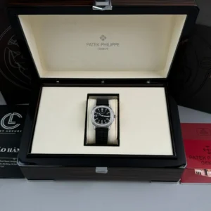 Patek Philippe Aquanaut 5067A-025 35.6mm Black Dial Full Moissanite Steel – Customize Diamod - Görsel 6