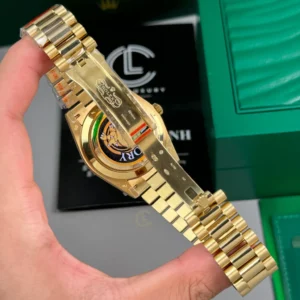 Rolex Day Date 40mm 180gram Yellow Gold White Dial 228238 – VIP Version - Görsel 7