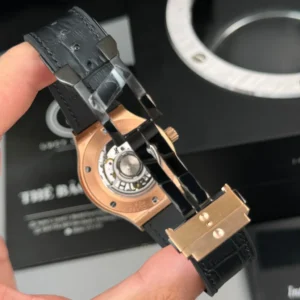 Hublot Classic Fusion Rose Gold Titanium 38mm Black Dial Unisex Size – VIP Version - Görsel 7