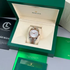 Rolex Datejust 41mm Demi Rose Gold White Motif Dial 126331 – VIP Version - Görsel 7