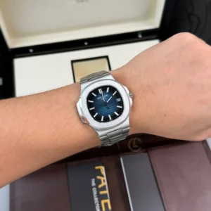 Patek Philippe Nautilus 5811/1G-001 40mm “MODIFY” Blue Dial Steel – VIP Version - Görsel 5