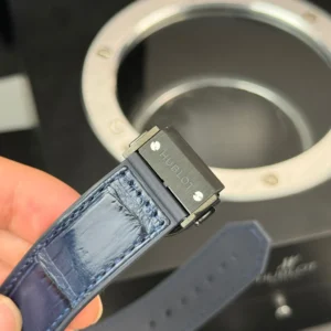 Hublot Classic Fusion Ceramic 42mm Blue Dial JJZ Base – VIP Version - Görsel 8