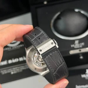 Hublot Classic Fusion Titanium 38mm Gray Dial Unisex Size – VIP VERSION - Görsel 8