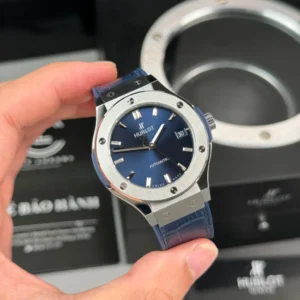 Alternative view of Hublot Classic Fusion Titanium 38mm Blue Dial Unisex Size – VIP Version