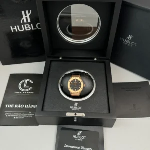 Hublot Classic Fusion Rose Gold Titanium 38mm Black Dial Unisex Size – VIP Version - Görsel 9