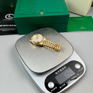 Rolex Day Date 40mm 180gram Yellow Gold Sliver Dial 228238 – VIP Version - Görsel 8