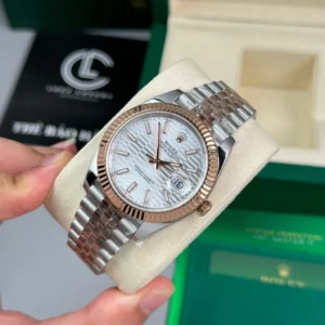 Alternative view of Rolex Datejust 41mm Demi Rose Gold White Motif Dial 126331 – VIP Version