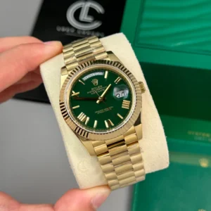 Rolex Day Date 40mm 180gram Yellow Gold Green Dial 228238 – VIP Version - Görsel 3