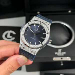 Hublot Classic Fusion Diamonds Moissanite Pave 42mm Blue Dial – Customize Diamod - Görsel 3