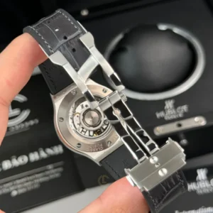 Hublot Classic Fusion Titanium 38mm Gray Dial Unisex Size – VIP VERSION - Görsel 7