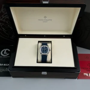 Patek Philippe Aquanaut 5067A-025 35.6mm Blue Dial Diamond Bezel Moissanite Steel – Customize Version - Görsel 5