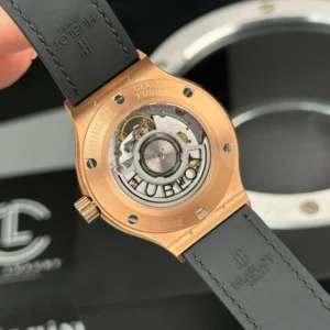 Hublot Classic Fusion Rose Gold Titanium 38mm Black Dial Unisex Size – VIP Version - Görsel 6
