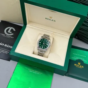 Rolex Oyster Perpetual 126000-0005 36mm Green Dial – VIP Version - Görsel 5