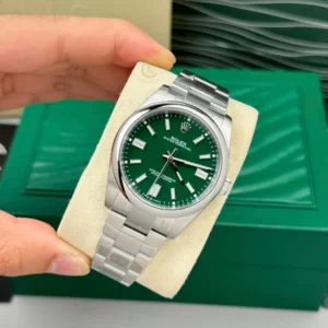 Rolex Oyster Perpetual 126000-0005 36mm Green Dial – VIP Version - Görsel 4