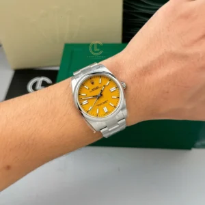 Rolex Oyster Perpetual 126000-0004 36mm Yellow Dial – VIP Version - Görsel 5