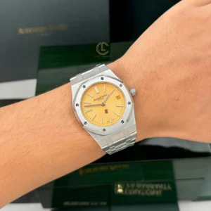 Audemars Piguet Royal Oak Jumbo Extra-Thin 15202BC.OO.1240BC.01 39mm Yellow Dial – VIP Version - Görsel 5