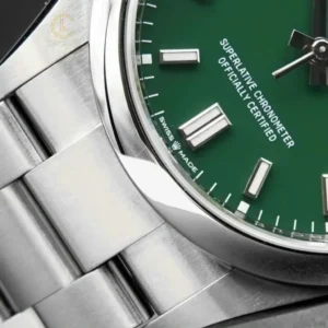 Rolex Oyster Perpetual 41mm 124300 Green Dial Steel – VIP Version - Görsel 4