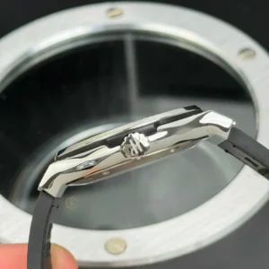 Hublot Classic Fusion Diamonds Moissanite Pave 42mm Dial Black – Customize Diamod - Görsel 5