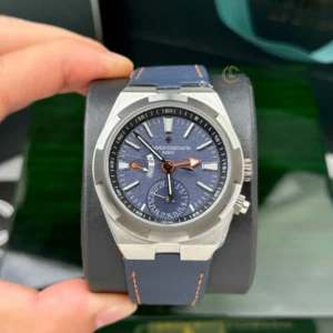 Alternative view of Vacheron Constantin Overseas Dual Time 7900V 41mm Blue Dial Steel – VIP Version