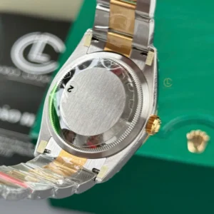 Rolex Explorer Two Tone Yellow Gold 124273 36mm Yellow Gold Black Dial – VIP Version - Görsel 6
