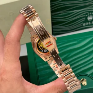 Rolex Everose Gold Day Date 36mm 128235-0085 Rose Gold – VIP Version - Görsel 8