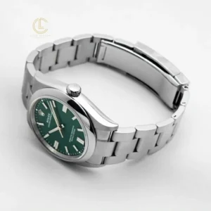Rolex Oyster Perpetual 41mm 124300 Green Dial Steel – VIP Version - Görsel 5