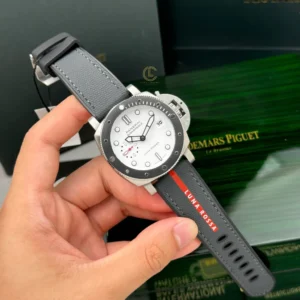 Alternative view of Panerai Luminor Quaranta BiTempo PAM01367 40mm White Dial Steel – VIP Version