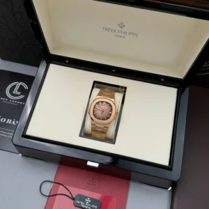 Patek Philippe Nautilus 5711/1R-001 40mm Chocolate Dial Rose Gold V3 Update 2026 – VIP Version - Görsel 8
