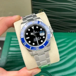 Alternative view of Rolex Submariner 126619LB 41mm Black Dial Steel – VIP Version