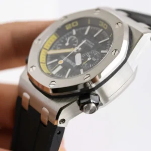 Audemars Piguet Royal Oak Offshore Diver Chronograph Black Yellow 26703ST 42mm – VIP Version - Görsel 7