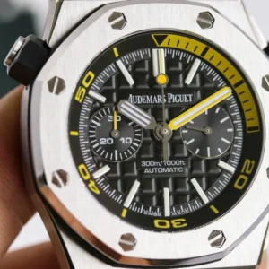 Audemars Piguet Royal Oak Offshore Diver Chronograph Black Yellow 26703ST 42mm – VIP Version - Görsel 5