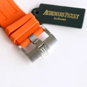 Audemars Piguet Royal Oak Offshore Diver Chronograph in Orange 26703ST 42mm – VIP Version - Görsel 10