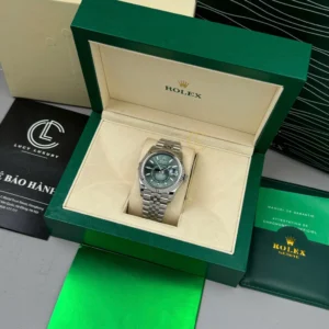 Rolex Sky-Dweller White Gold 336934-0002 42mm Green Dial – VIP Version - Görsel 10