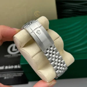 Rolex Sky-Dweller White Gold 336934-0002 42mm Green Dial – VIP Version - Görsel 9