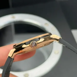 Hublot Classic Fusion Rose Gold Titanium 38mm Black Dial Unisex Size – VIP Version - Görsel 5