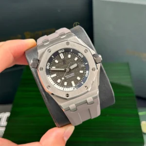 Audemars Piguet Royal Oak Offshore Diver 15720ST 42mm Stainless Steel Grey Dial – VIP Version - Görsel 3