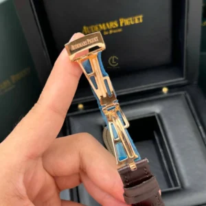 Audemars Piguet Royal Oak 15450OR 37mm White Dial Rose Gold – VIP Version - Görsel 10