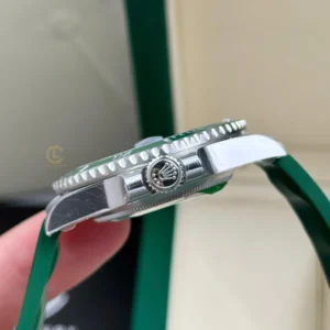 Rolex Submariner Date Hulk 116610LV 40mm Rubber Steel – VIP Version - Görsel 6
