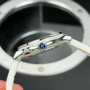Hublot Classic Fusion Diamonds Moissanite Pave 33mm White Dial – Handcrafted Diamod - Görsel 4