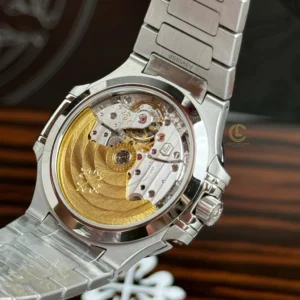 Patek Philippe Nautilus 7118/1A-011 35.2mm Gray Dial Steel – VIP Version - Görsel 6