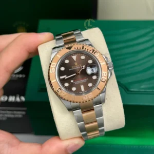 Alternative view of Rolex Yacht-Master 126621 40mm Chocolate Dial Rose Gold – VIP Version
