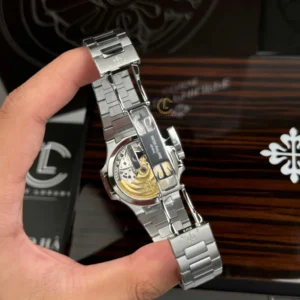 Patek Philippe Nautilus 7118/1200A-001 35.2mm Blue Dial Steel – VIP Version - Görsel 7