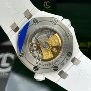 Audemars Piguet Royal Oak Offshore Diver 15707CE 42mm White Dial Ceramic – VIP Version - Görsel 9